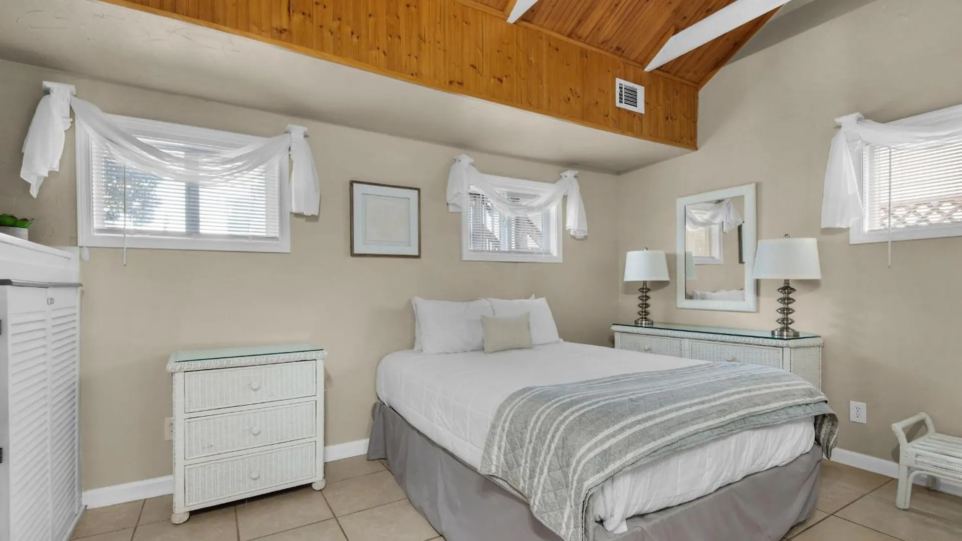 Walking On Sunshine Villa Destin